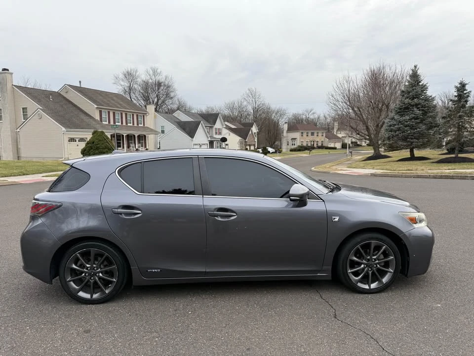 2013 Lexus CT - Image 5 of 17