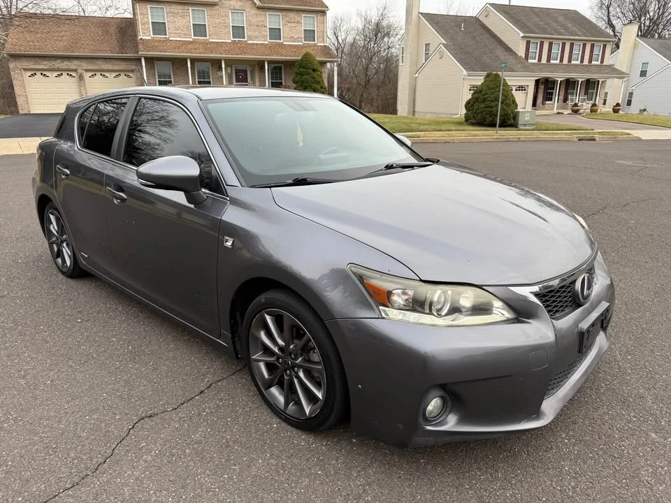 2013 Lexus CT - Image 3 of 17