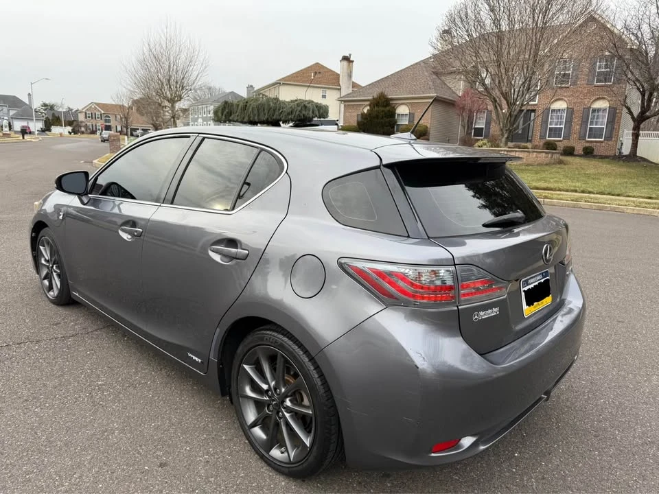 2013 Lexus CT - Image 8 of 17