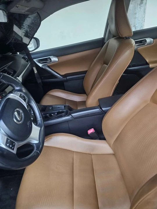 2013 Lexus CT - Image 7 of 9