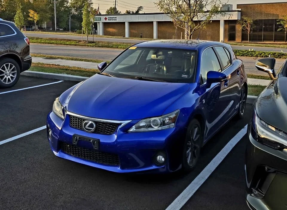 2013 Lexus CT - Image 3 of 7