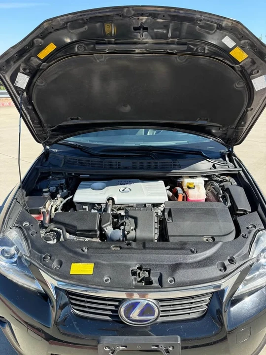 2013 Lexus CT - Image 15 of 15