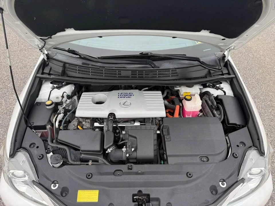 2013 Lexus CT - Image 11 of 13