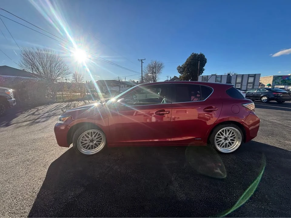 2013 Lexus CT - Image 5 of 12