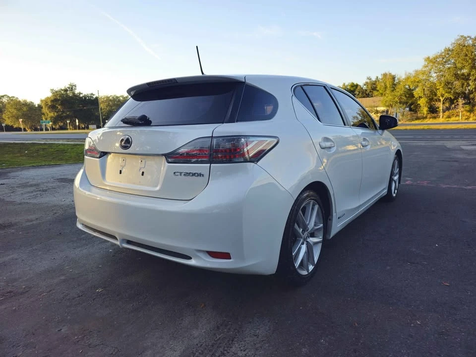 2013 Lexus CT - Image 5 of 19