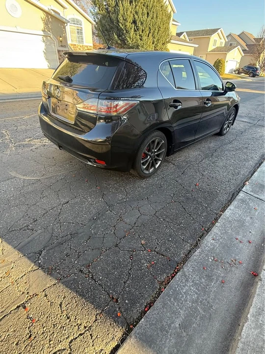 2013 Lexus CT - Image 3 of 8