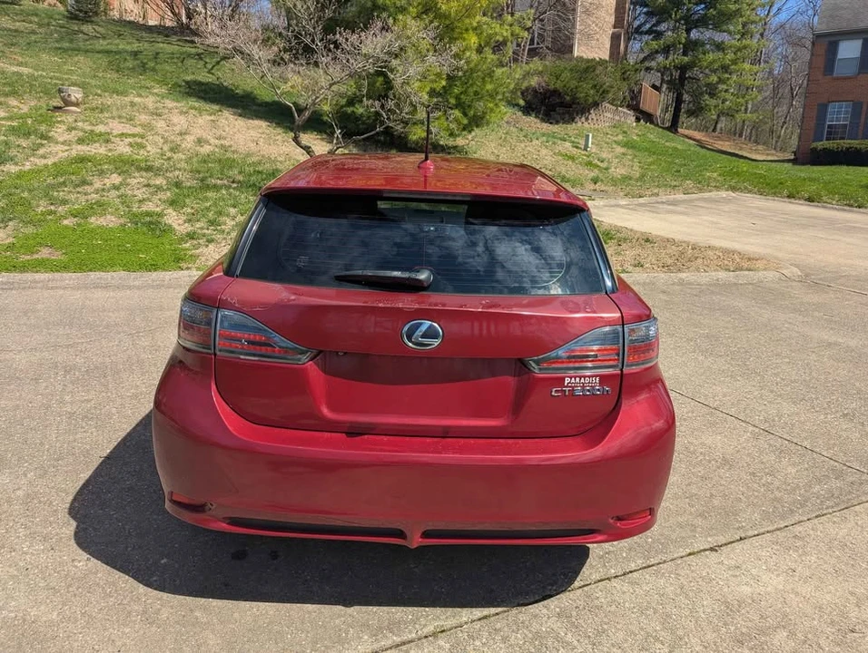 2013 Lexus CT - Image 18 of 19