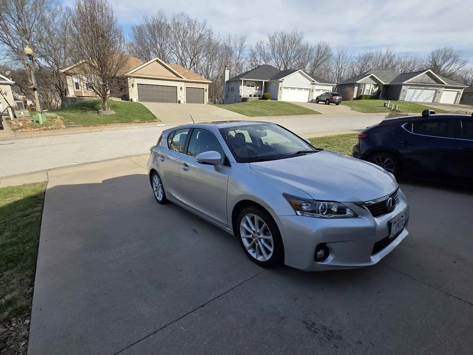2013 Lexus CT - Image 3 of 9