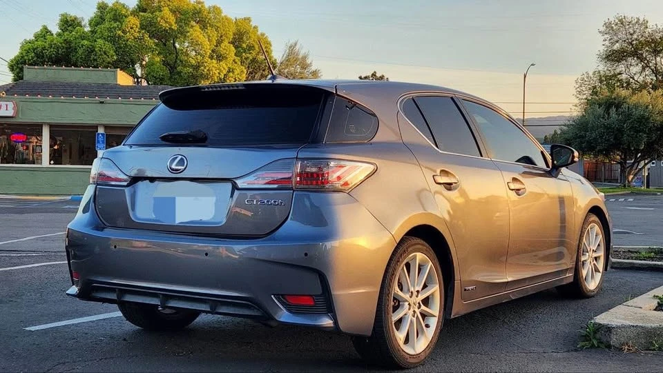 2013 Lexus CT - Image 8 of 14