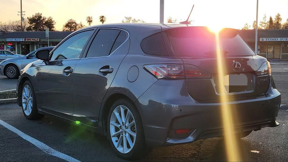 2013 Lexus CT - Image 5 of 14