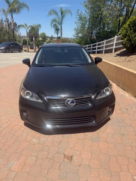 2013 Lexus CT - Image 8 of 8