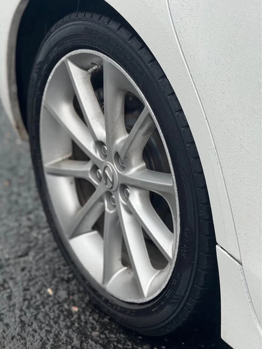 2013 Lexus CT - Image 18 of 19