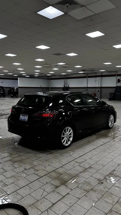 2013 Lexus CT - Image 4 of 19