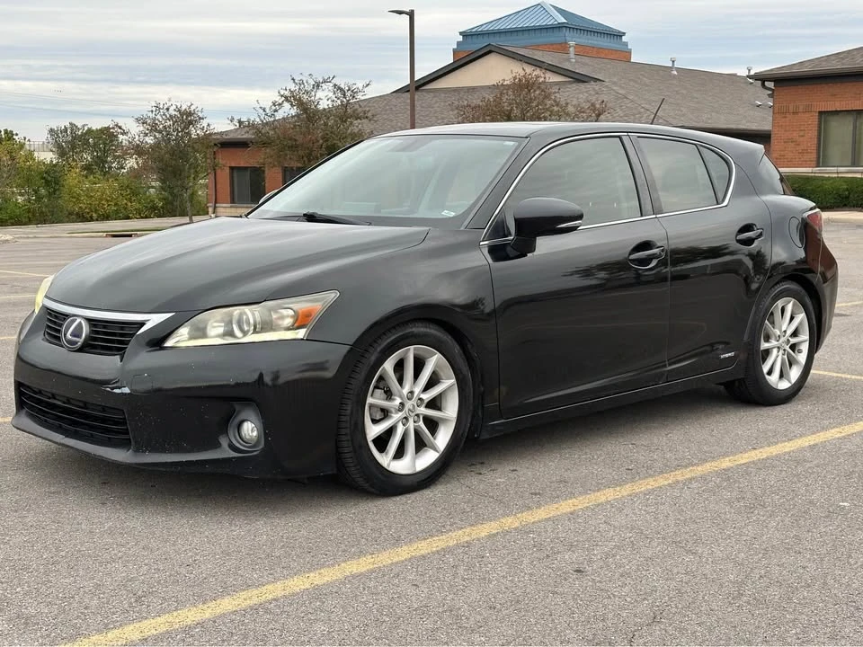 2013 Lexus CT - Image 9 of 20