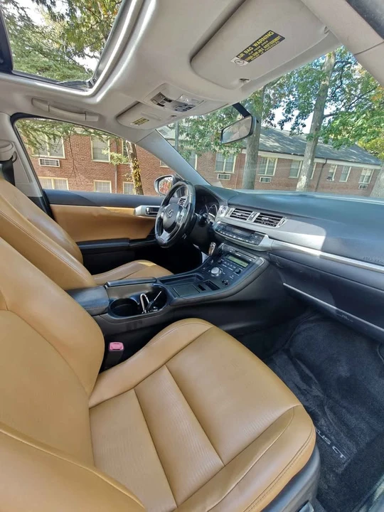 2013 Lexus CT - Image 6 of 17