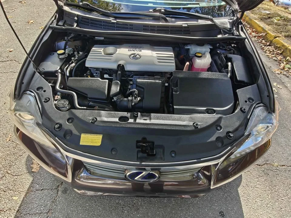 2013 Lexus CT - Image 16 of 17