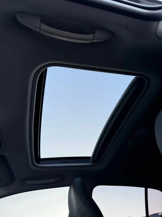 2013 Lexus CT - Image 13 of 16