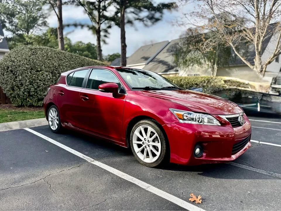 2013 Lexus CT - Image 2 of 19