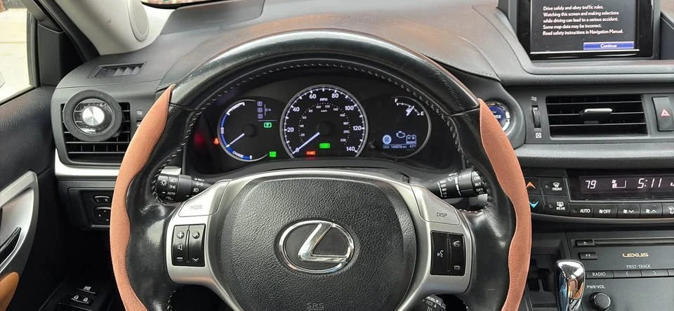 2013 Lexus CT - Image 7 of 8