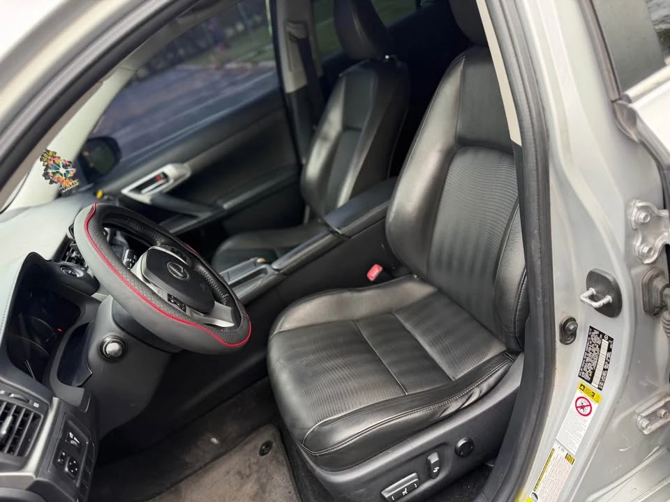 2013 Lexus CT - Image 11 of 18