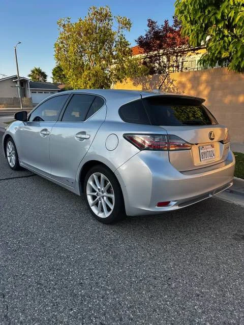 2013 Lexus CT - Image 4 of 11