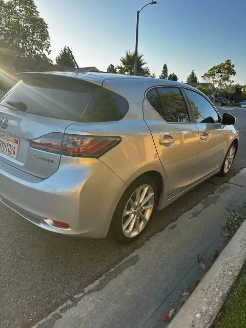 2013 Lexus CT - Image 5 of 11