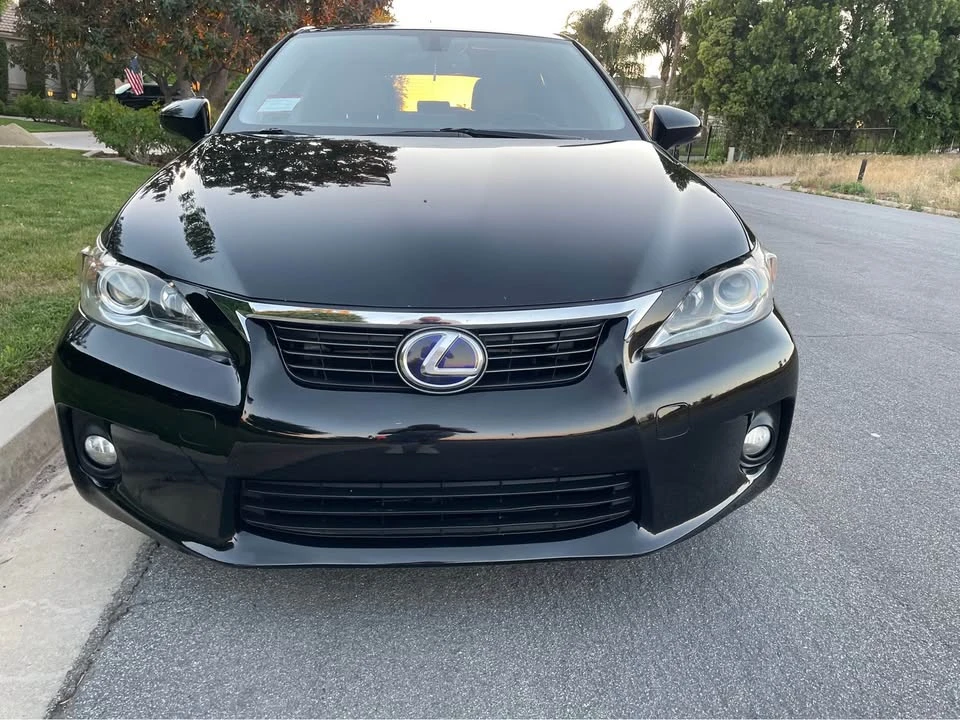 2013 Lexus CT - Image 2 of 20