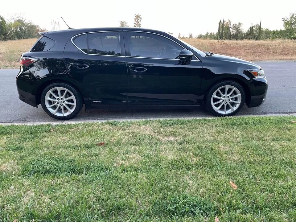 2013 Lexus CT - Image 7 of 20