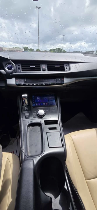 2013 Lexus CT - Image 8 of 8