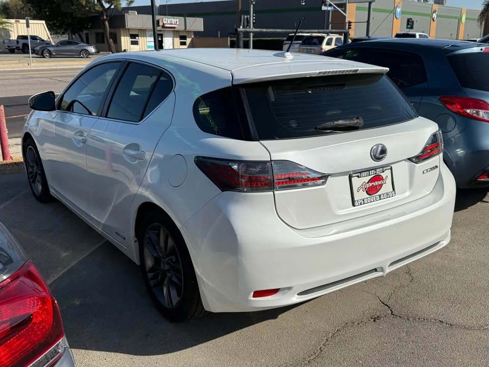 2013 Lexus CT - Image 4 of 6