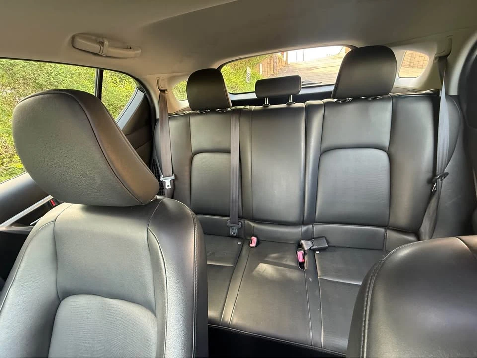 2013 Lexus CT - Image 11 of 19