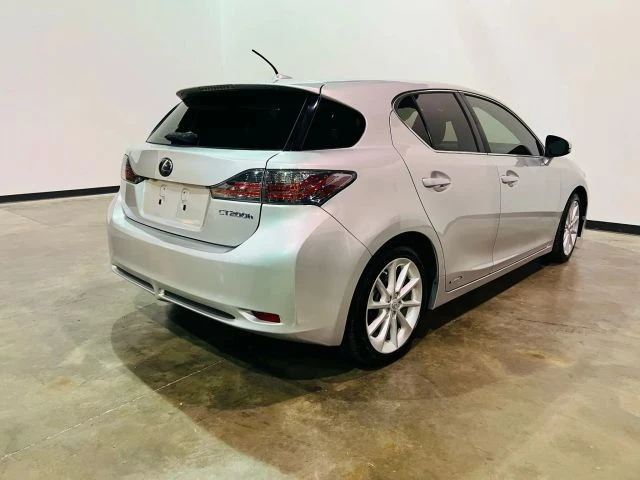 2013 Lexus CT - Image 3 of 8