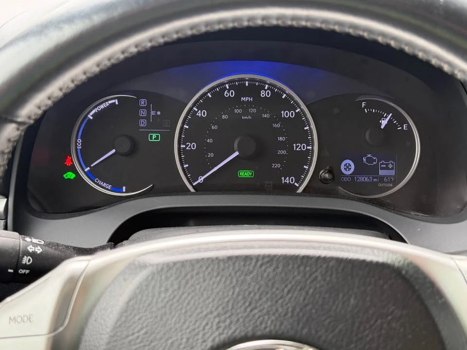 2013 Lexus CT - Image 11 of 12
