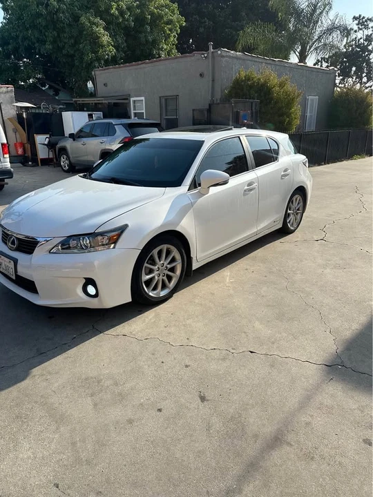 2013 Lexus CT - Image 5 of 11