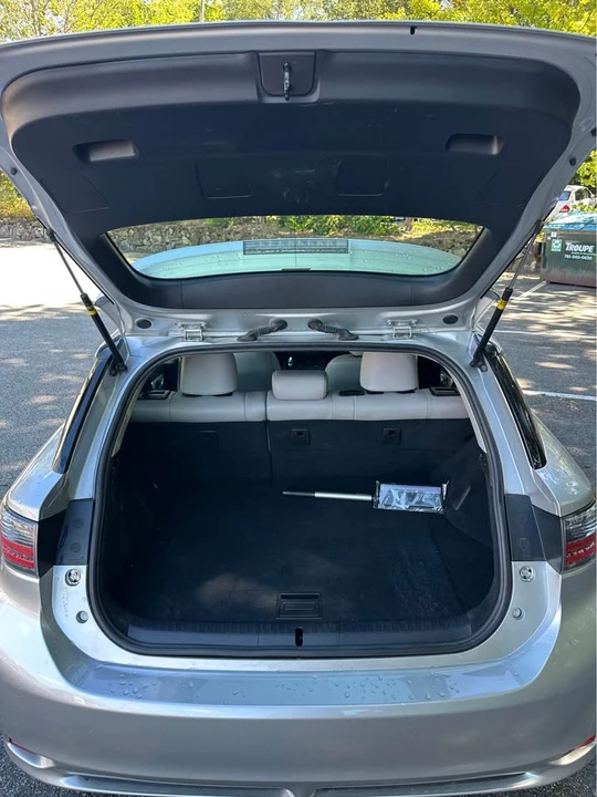 2013 Lexus CT - Image 7 of 16
