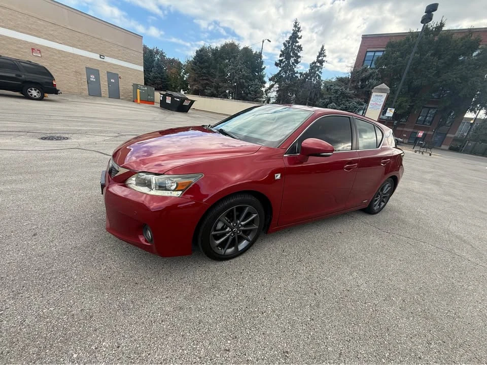 2013 Lexus CT - Image 2 of 14