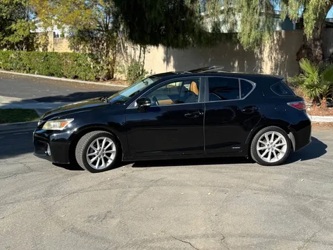 2013 Lexus CT 200h Premium Hatchback