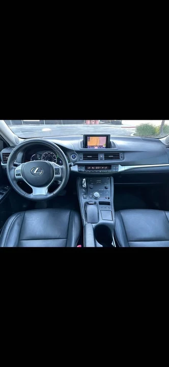 2013 Lexus CT - Image 4 of 5