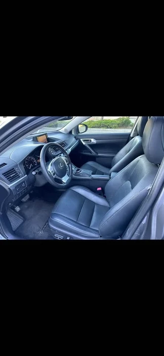 2013 Lexus CT - Image 3 of 5