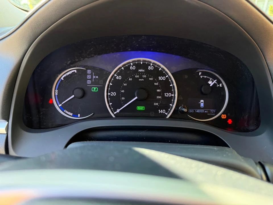 2013 Lexus CT - Image 17 of 20