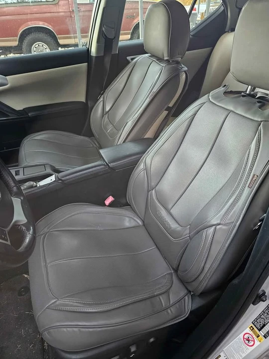 2013 Lexus CT - Image 8 of 10