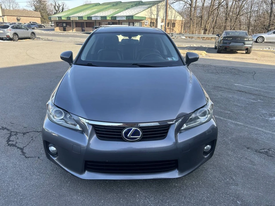 2013 Lexus CT - Image 2 of 21
