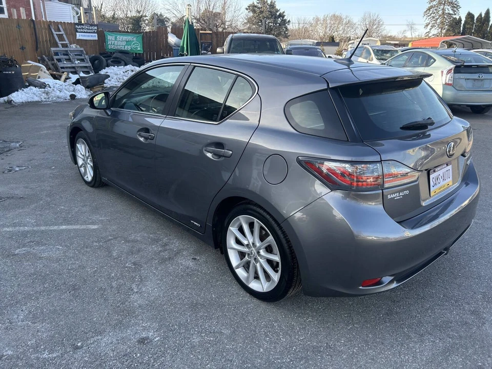 2013 Lexus CT - Image 8 of 21