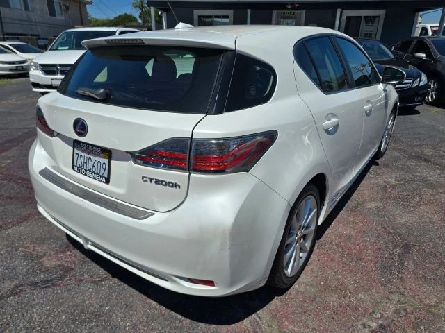 2013 Lexus CT - Image 5 of 21