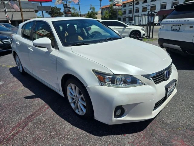 2013 Lexus CT - Image 3 of 21
