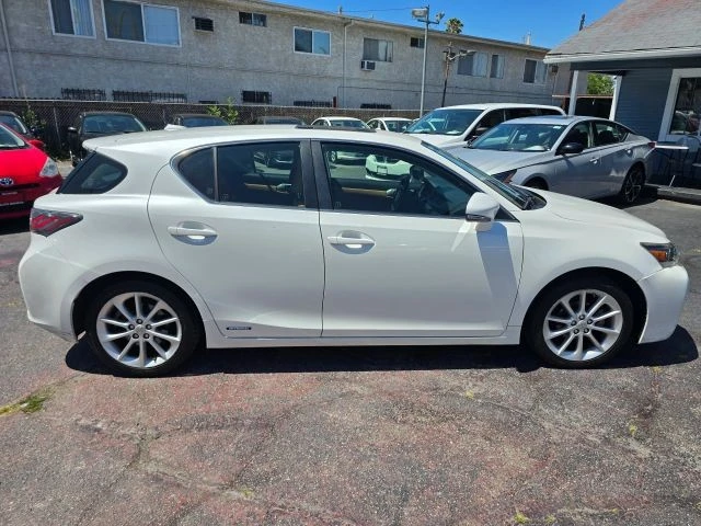 2013 Lexus CT - Image 4 of 21