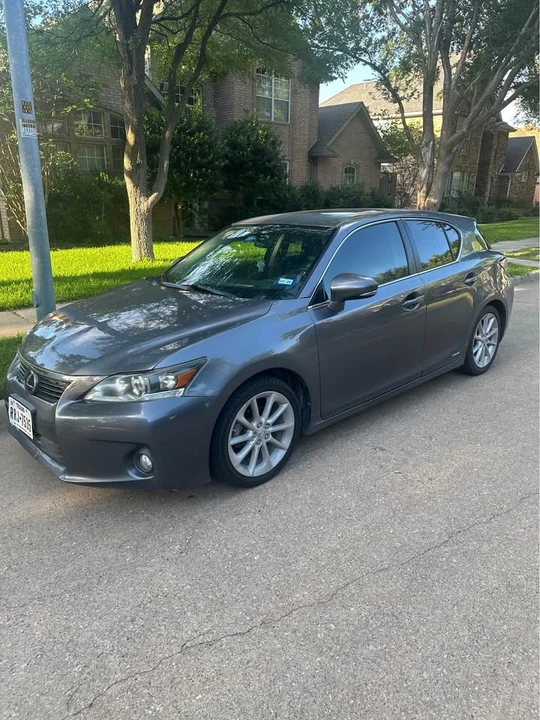 2013 Lexus CT - Image 2 of 9