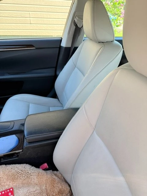 2013 Lexus ES 6th Gen - Image 5 of 9