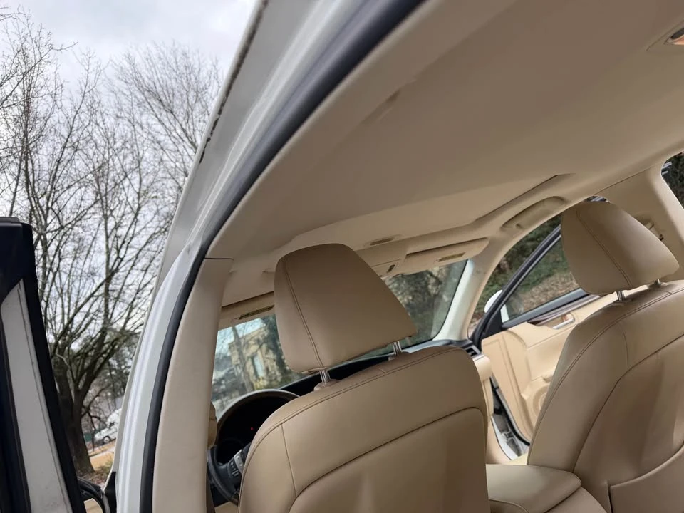 2013 Lexus ES 6th Gen - Image 13 of 20