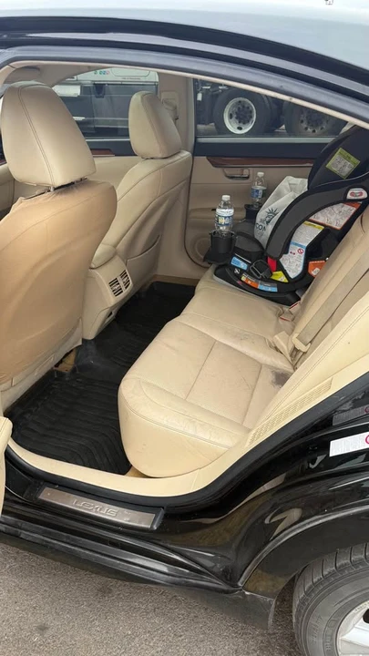 2013 Lexus ES 6th Gen - Image 10 of 10